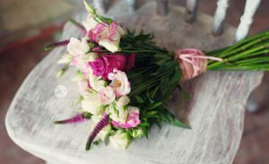прекрасный букет из цветов