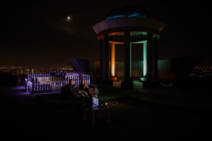 красивое кино на крыше