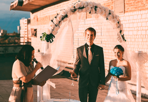 роскошная выездная церемония на крыше