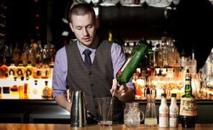 известный бармен