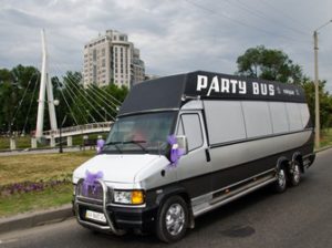 прекрасный Party Bus в Харькове