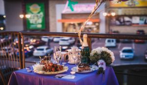 душевное свидание на Эйфелевой башне